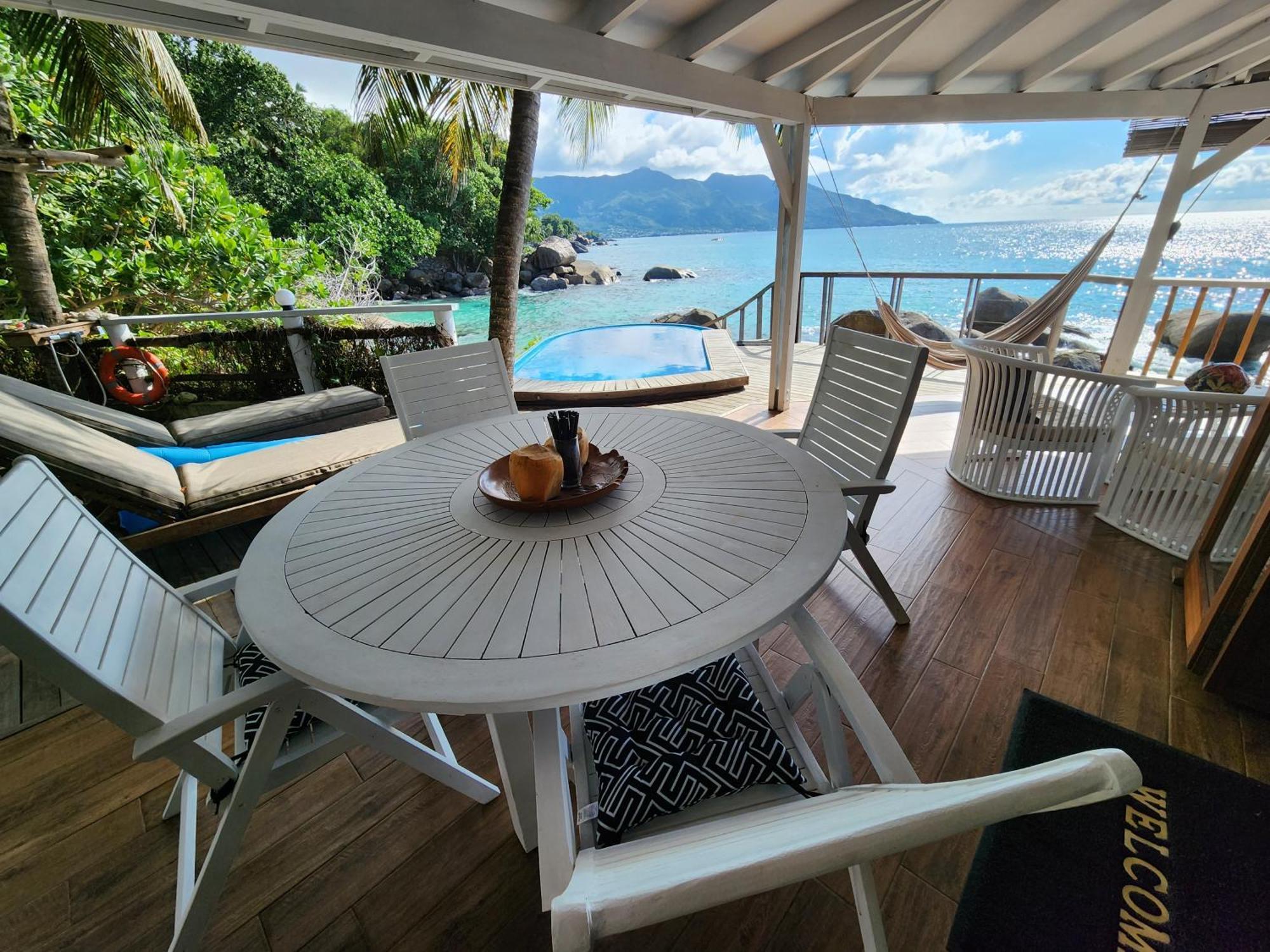 Marquise & Infinity Villas Glacis  Luaran gambar