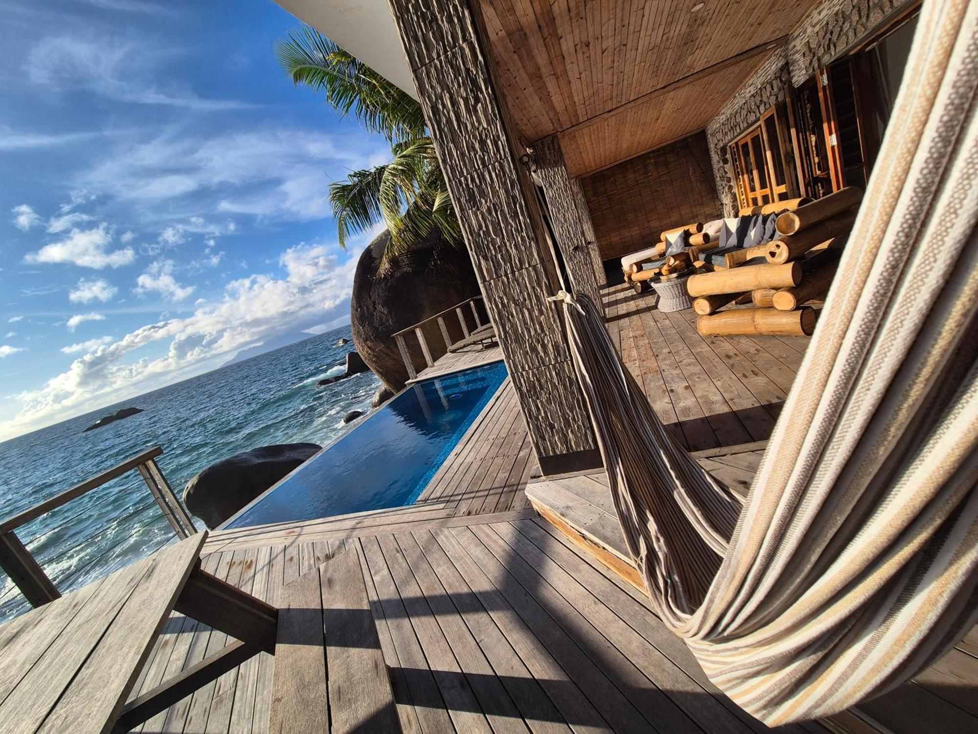 Marquise & Infinity Villas Glacis  Luaran gambar