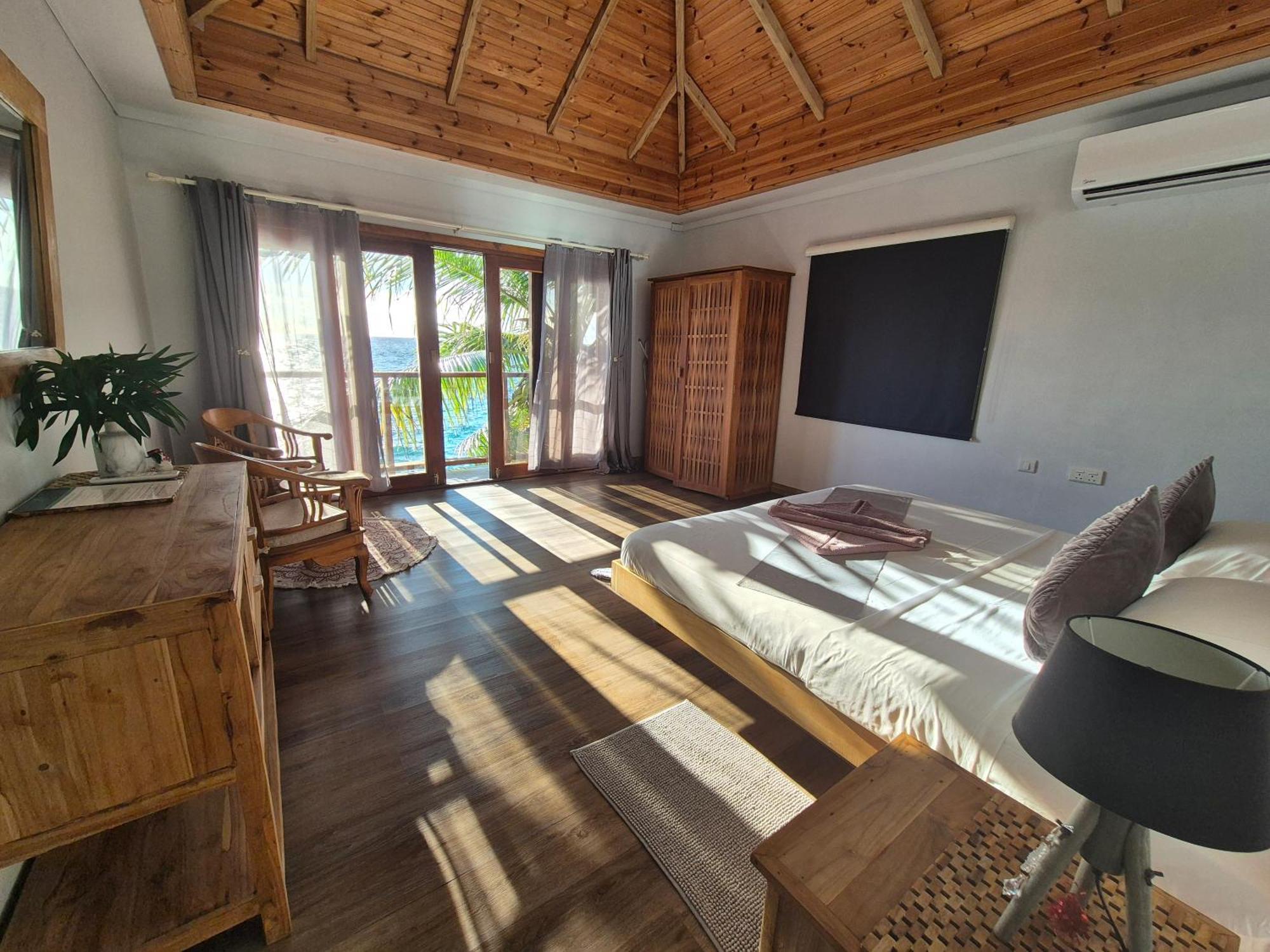 Marquise & Infinity Villas Glacis  Luaran gambar