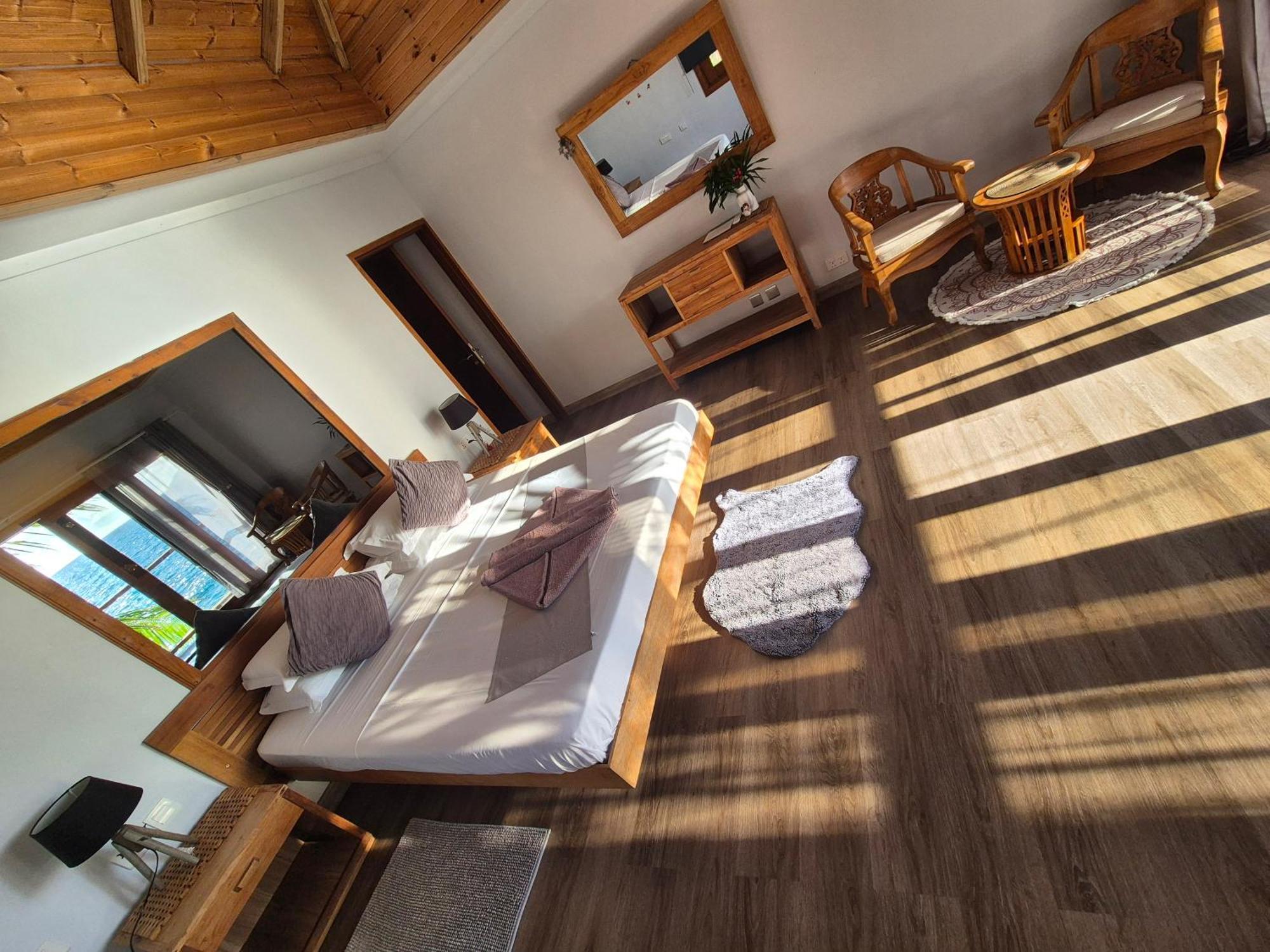 Marquise & Infinity Villas Glacis  Luaran gambar