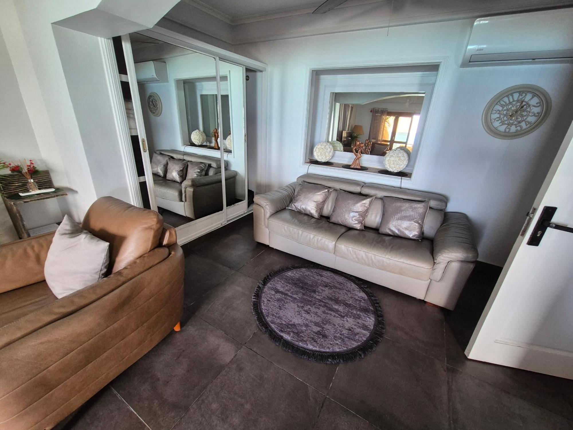 Marquise & Infinity Villas Glacis  Luaran gambar